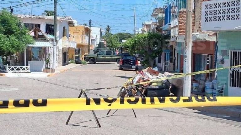 En la Colonia Montuosa en Mazatlán un hombre y una mujer resultaron lesionados tras un ataque armado.