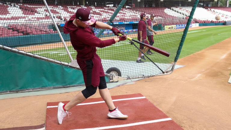 Joey Meneses fue clave para Tomateros ante Mayos.