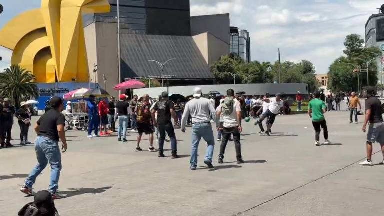 La Sección 22 de la CNTE, decidió mantener la huelga nacional y las protestas del magisterio.