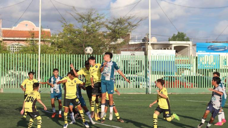 Pachuca Mazatlán y Mazatlán FC brindaron un encuentro de altas emociones en la Juvenil “A”.