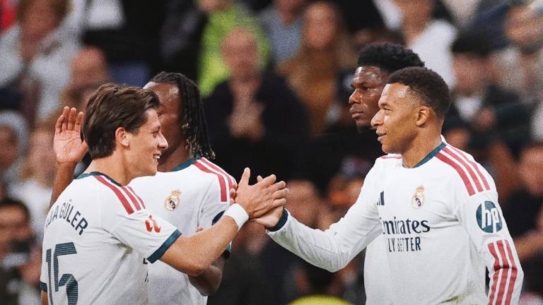 Real Madrid llega a 21 unidades con el triunfo.