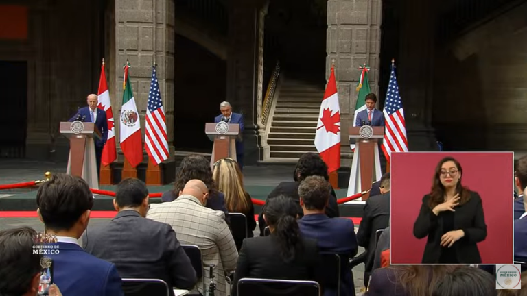 En el mensaje a medios, López Obrador agradece a Joe Biden y a Justin Trudeau por sus políticas migratorias.