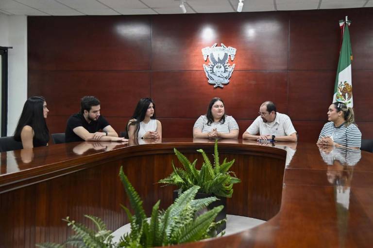 Impulsa UAS la formación global de sus estudiantes a través del Programa de Movilidad Estudiantil; más de 240 realizarán estancias nacionales e internacionales este semestre