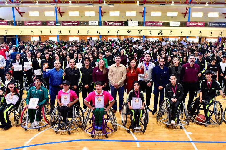 Reconoce Isde a deportistas medallistas en Olimpiada y Paralimpiada Nacional 2025