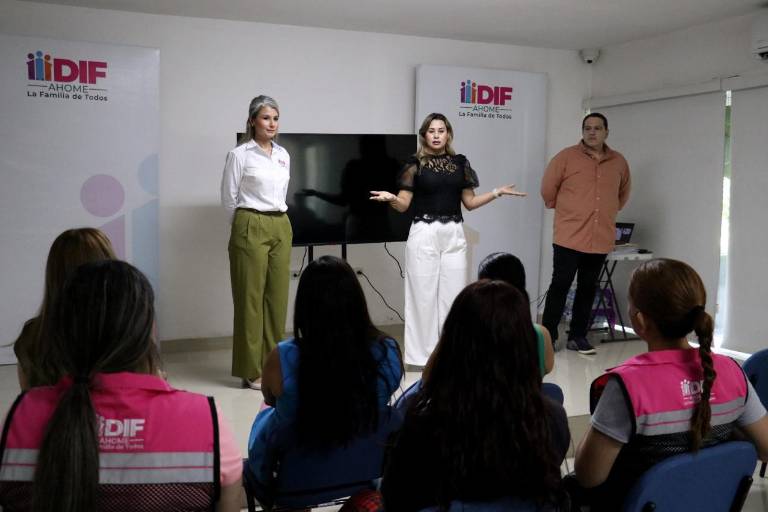Buscan erradicar corrupción con capacitación a funcionarios en Ahome.