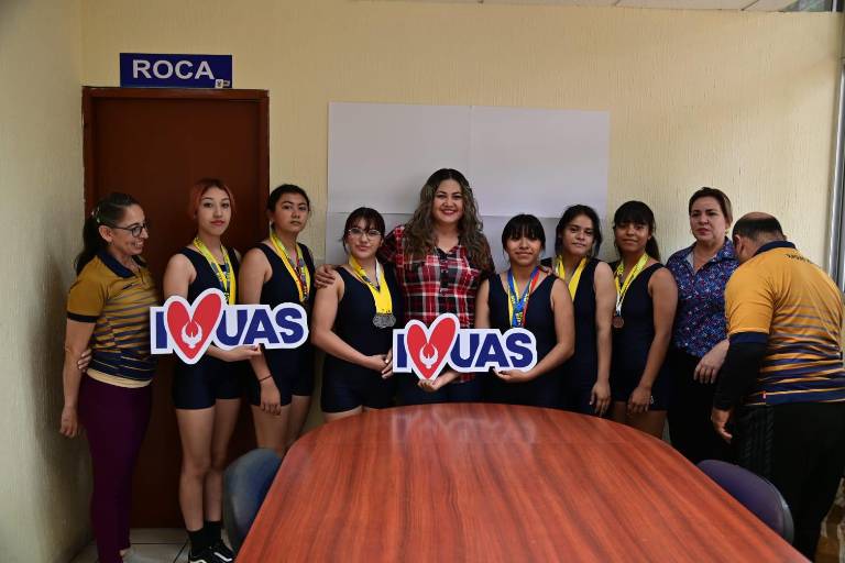 Alumnas de la Prepa Central Diurna obtienen 30 medallas en Estatal de Gimnasia
