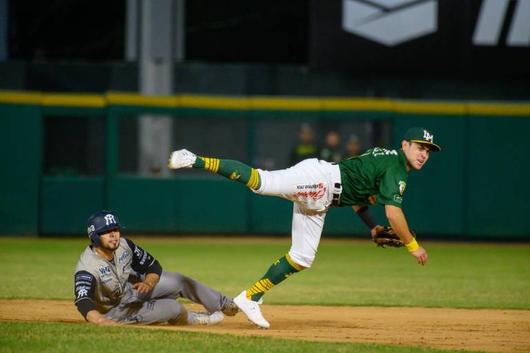 Sultanes de Monterrey evita la barrida en Los Mochis