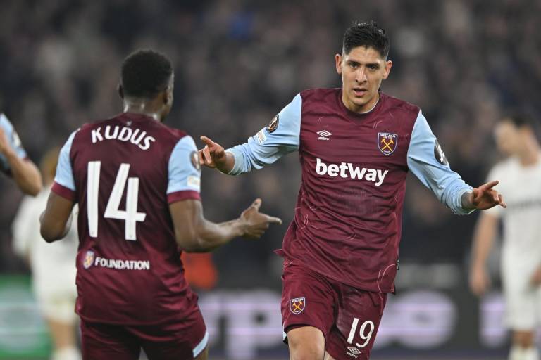 Edson Álvarez marca golazo en triunfo del West Ham en la Europa League