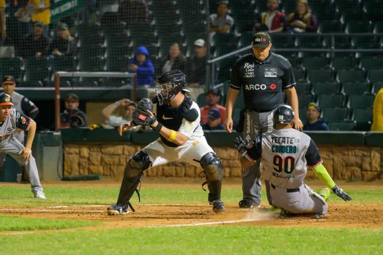 Se igualó la serie en Los Mochis entre Cañeros y Naranjeros