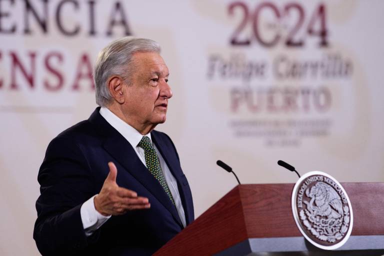 AMLO anuncia paquete de reformas para el Día de la Constitución