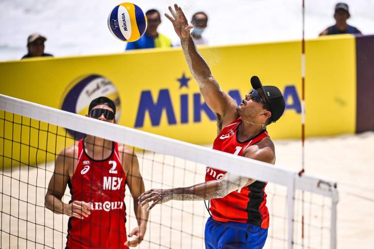 Voleibolistas mexicanos entran en acción este sábado en busca de su boleto olímpico