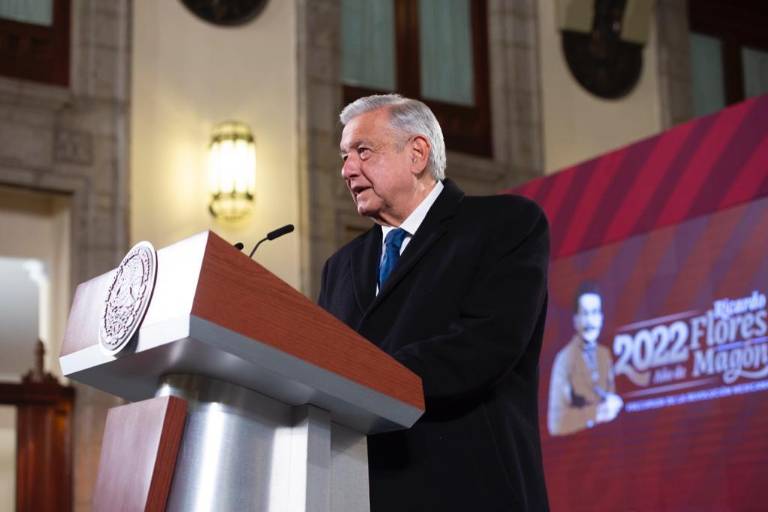 AMLO revela que Pedro Castillo le llamó para pedirle asilo en México