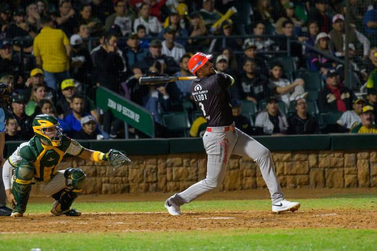 Venados muestra garra y saca el primero en Los Mochis