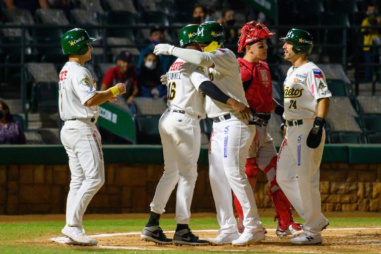 Cañeros de Los Mochis no tiene piedad de Venados de Mazatlán y lo apalea 13-0