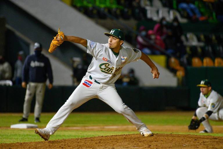 Venados de Mazatlán adquiere al zurdo Héctor Villalobos