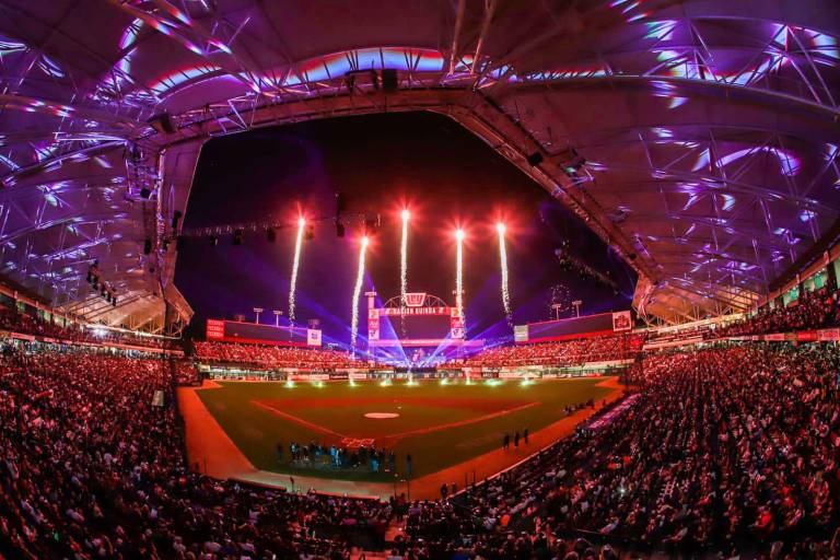 Tomateros de Culiacán vive espectacular inauguración de la Temporada 2022-2023
