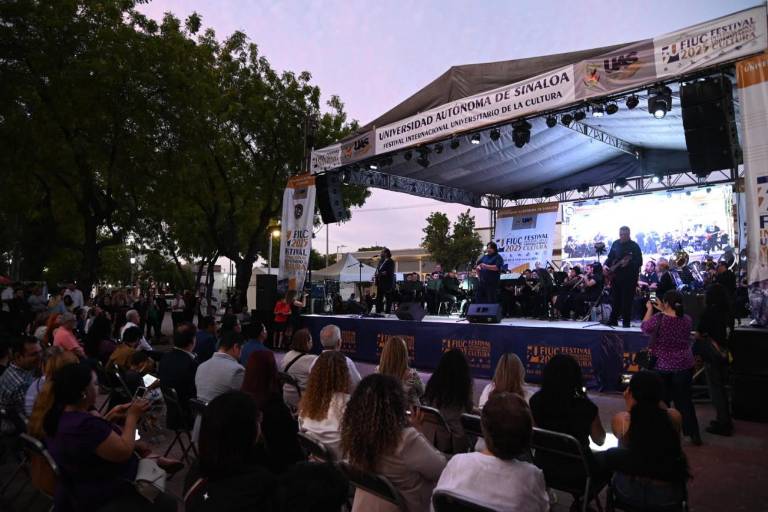 Reconoce el Gobierno Federal la calidad del Festival Internacional Universitario de la Cultura de la UAS; le brindará el apoyo PROFEST 2026
