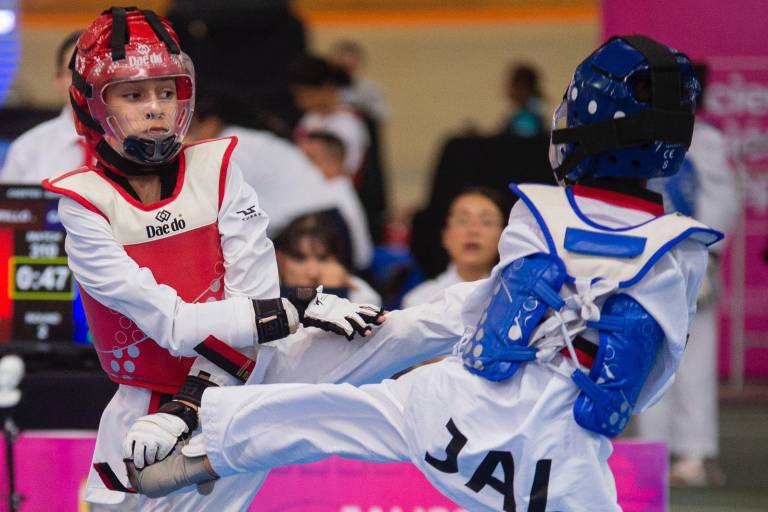 Taekwondo y surfing dan 5 medallas a Sinaloa en Nacionales Conade
