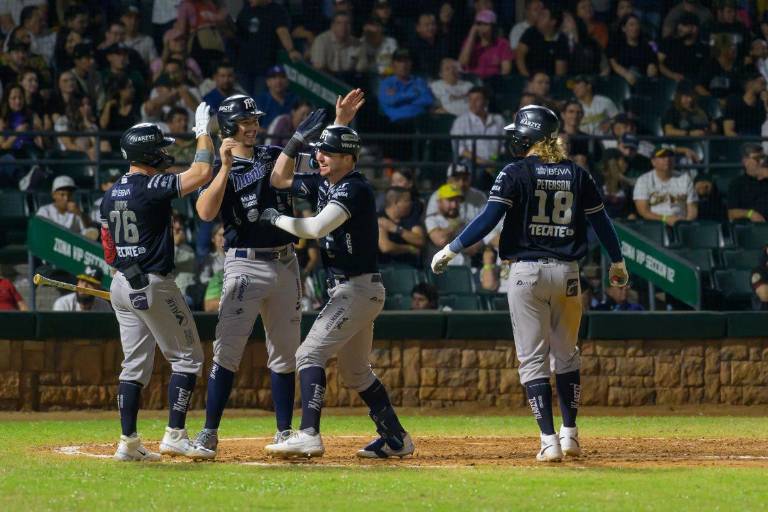 Sultanes se roba el tercero de la serie en Los Mochis