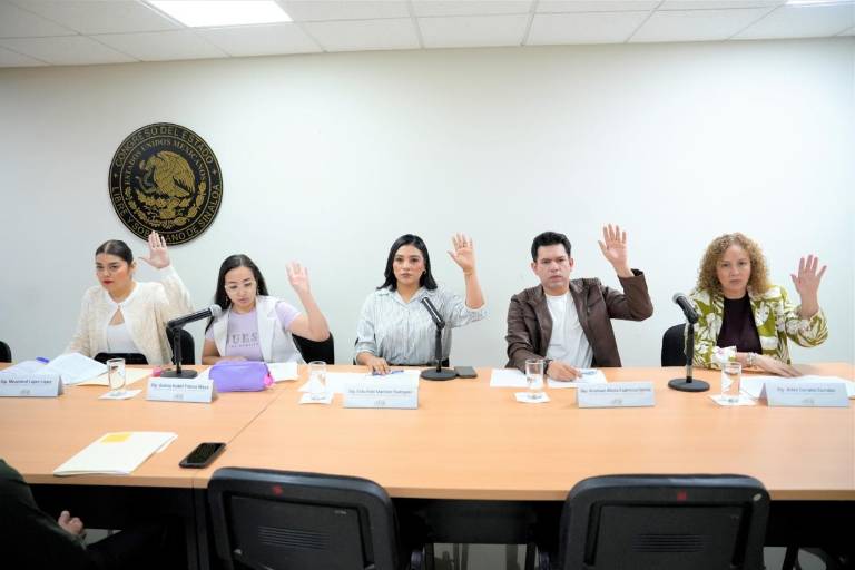 En Comisión, aprueban dictamen que propone reformas para garantizar salud mental de deportistas en Sinaloa