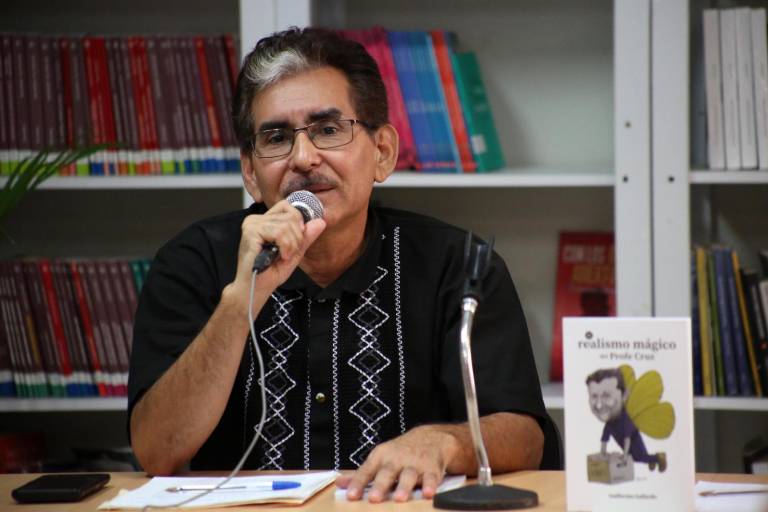 Recrea la vida del profe Cruz Hernández Fermín en novela
