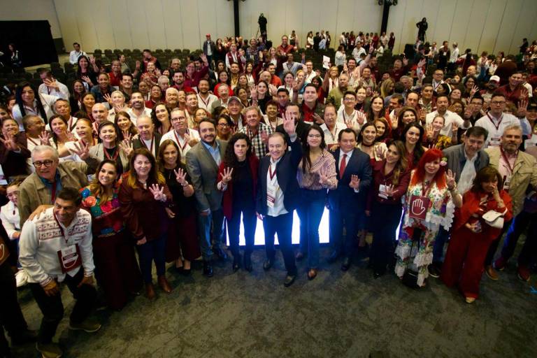 Sheinbaum evita opinar de que Morena no prohibió el proselitismo adelantado en Consejo Nacional