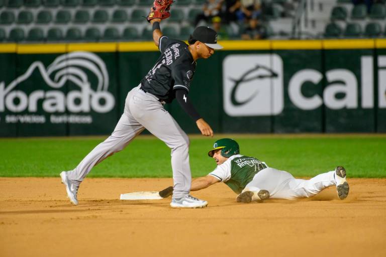 Cañeros se impone en 10 peleadas entradas a Tomateros