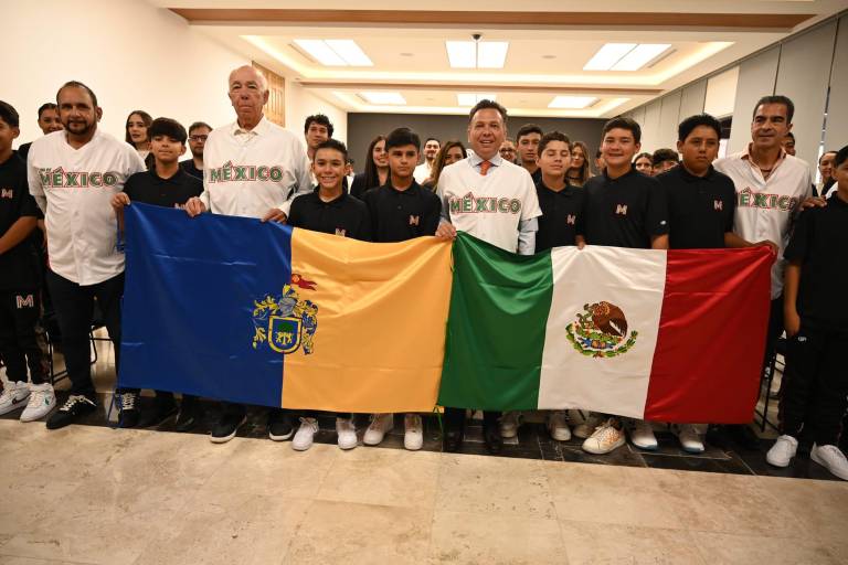 Equipo mexicano recibe abanderamiento rumbo a la Serie del Caribe Kids en Venezuela