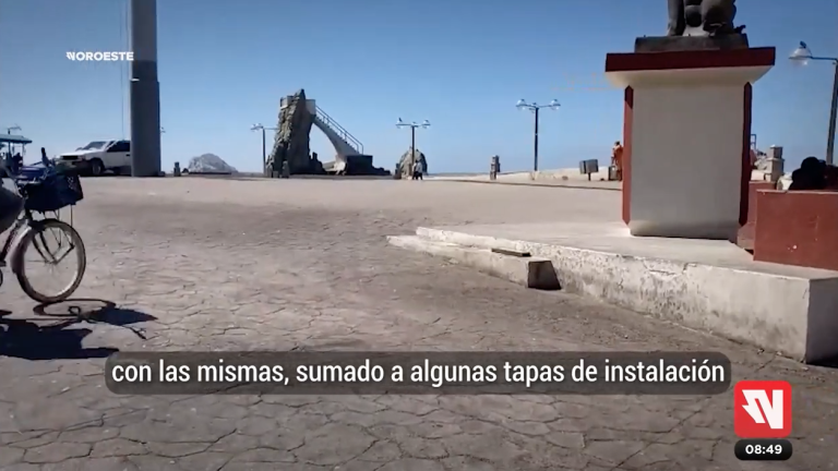 La zona del clavadista y la explanada Sánchez Taboada en Mazatlán se encuentra cada vez más deteriorada.