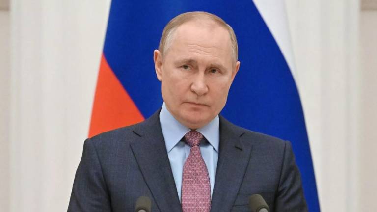 El Presidente de Rusia, Vladimir Putin, ordena iniciar operación militar al este de Ucrania
