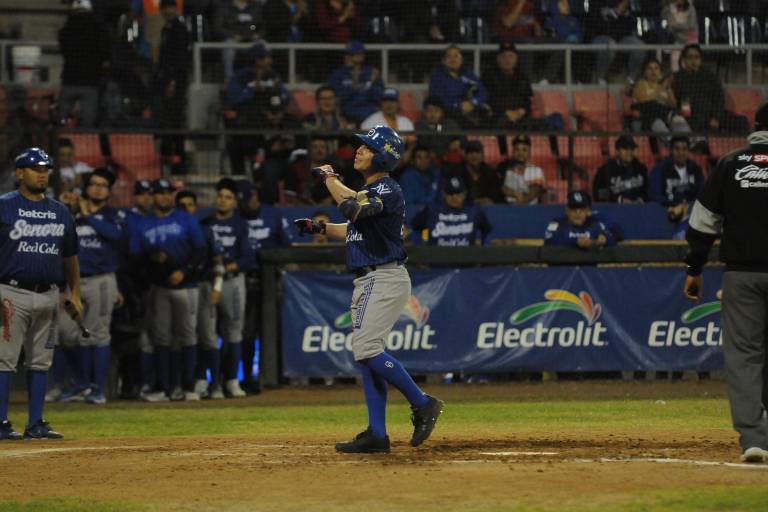Bats de Yaquis truenan en la novena y se llevan la serie completa