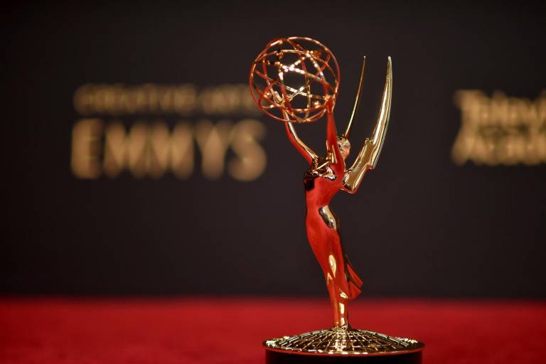 Por huelga de actores y escritores, suspenden los Premios Emmy
