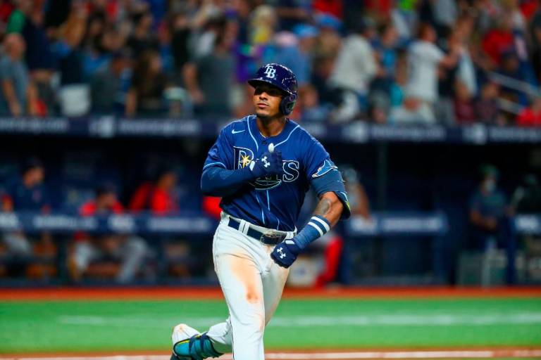 Recibe Wander Franco contrato multimillonario