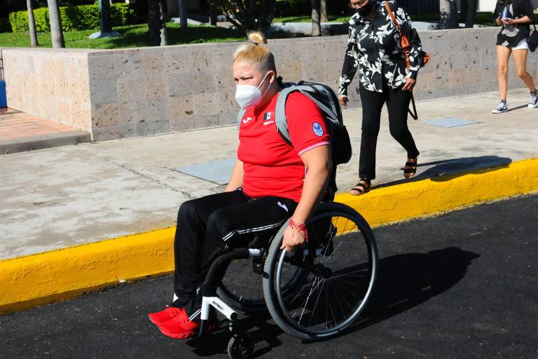 Rosa María Guerrero agradece apoyo de la UAS y ya se prepara para eventos internacionales