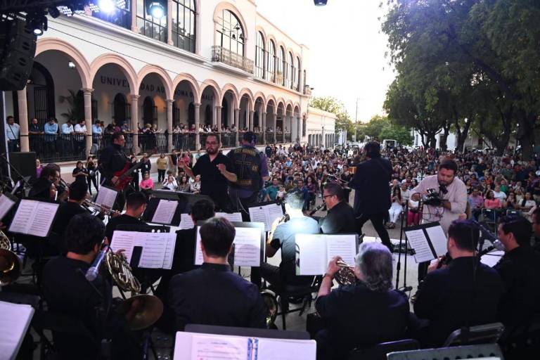 Reconoce el Gobierno Federal la calidad del Festival Internacional Universitario de la Cultura de la UAS; le brindará el apoyo PROFEST 2026