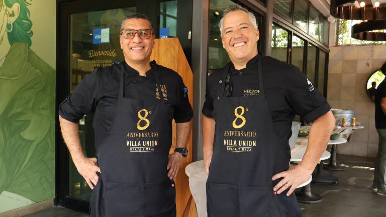 Los chefs anfitriones Ignacio Osuna y Héctor Peniche.