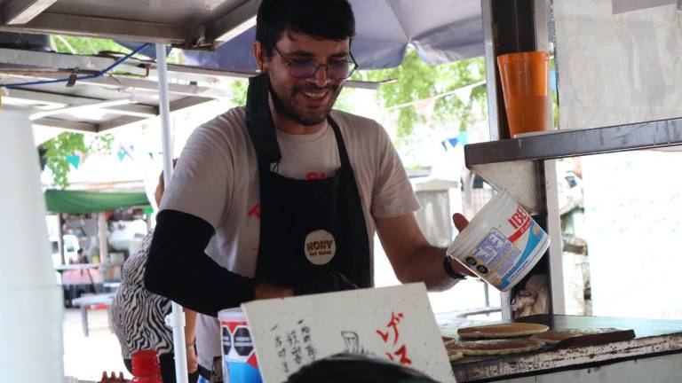 Comerciantes del centro de Culiacán enfrentan bajas por vacaciones y competencia.
