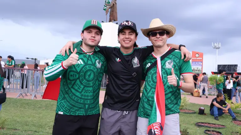 Arman la fiesta en ‘La Canasta’ en apoyo a la selección mexicana