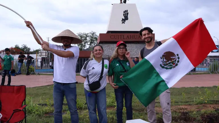 Arman la fiesta en ‘La Canasta’ en apoyo a la selección mexicana