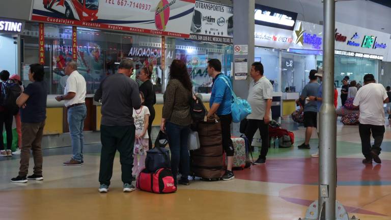 Algunos estudiantes y docentes se han encontrado con irregularidades en las tarifas de la Central de Autobuses.