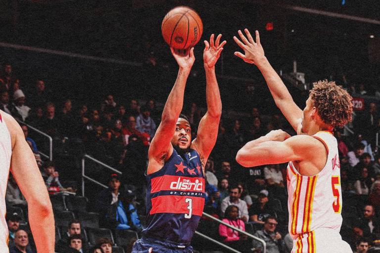 McCollum anota 46 puntos y Wizards rompen racha de 14 derrotas con victoria sobre Hawks