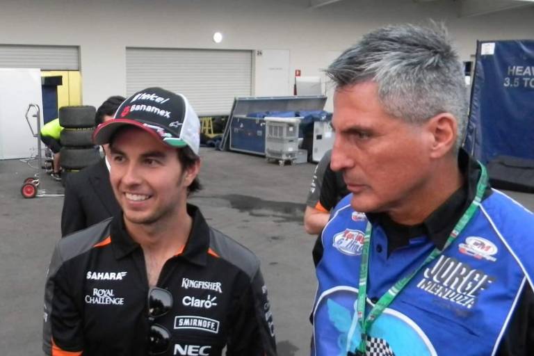 Piloto mexicano Jorge Mendoza reconoce triunfo de Max Verstappen en F1
