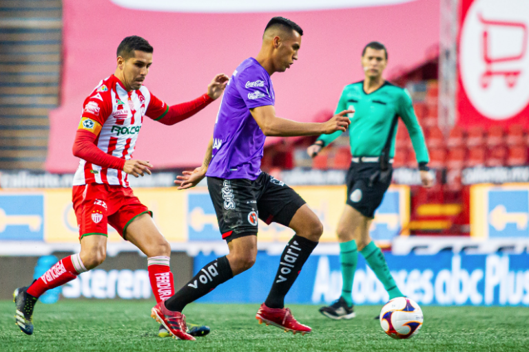 Robert Dante Siboldi se estrenó con Tijuana y mantiene viva la esperanza de reclasificación