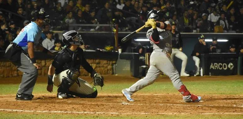 $!La bota Quiroz y Algodoneros blanquea a Cañeros