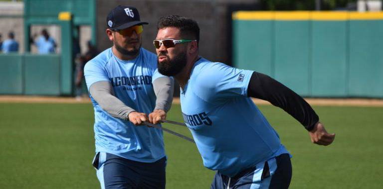 Hay equipo para aspirar al título: Arturo Rodríguez