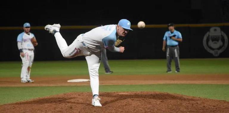 Con letales rallies e inning inmaculado de Peyton Gray, Algodoneros asegura la serie