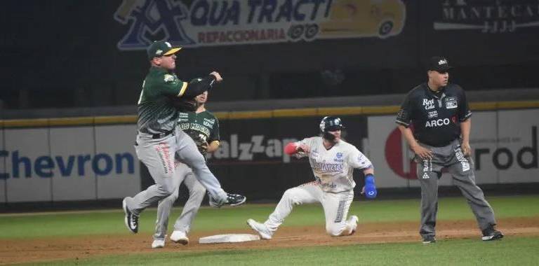 Jorge Flores acaricia el ciclo en triunfo de Algodoneros ante Cañeros
