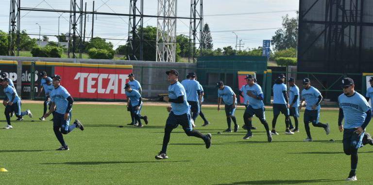 Dalton Rodríguez se integra a pretemporada de Algodoneros de Guasave