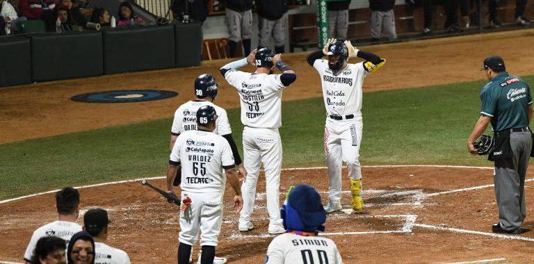 Algodoneros, de manera contundente, se mete a las semifinales