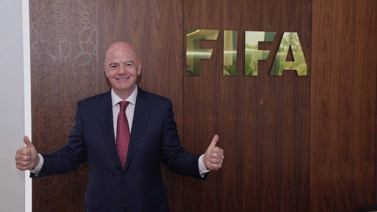 Infantino cancela FIFA Forward Enterprise tras rechazo de confederaciones y federaciones.
